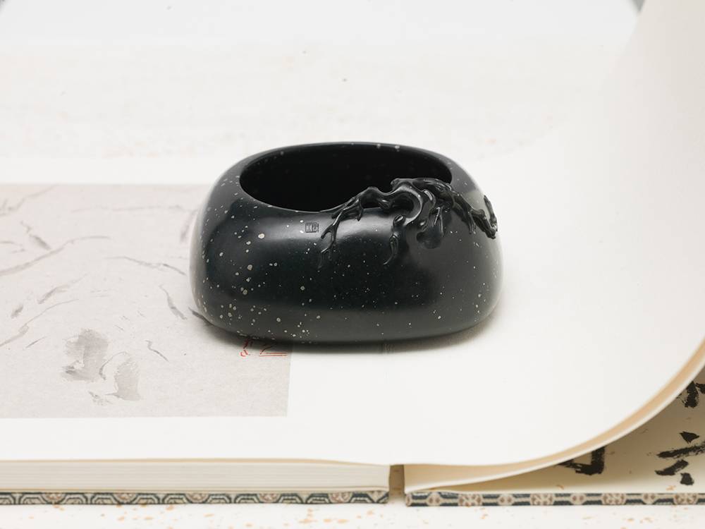 125万！藏玉直播×中国玉石雕刻大师程磊精品拍收槌和田玉鉴定保养知识