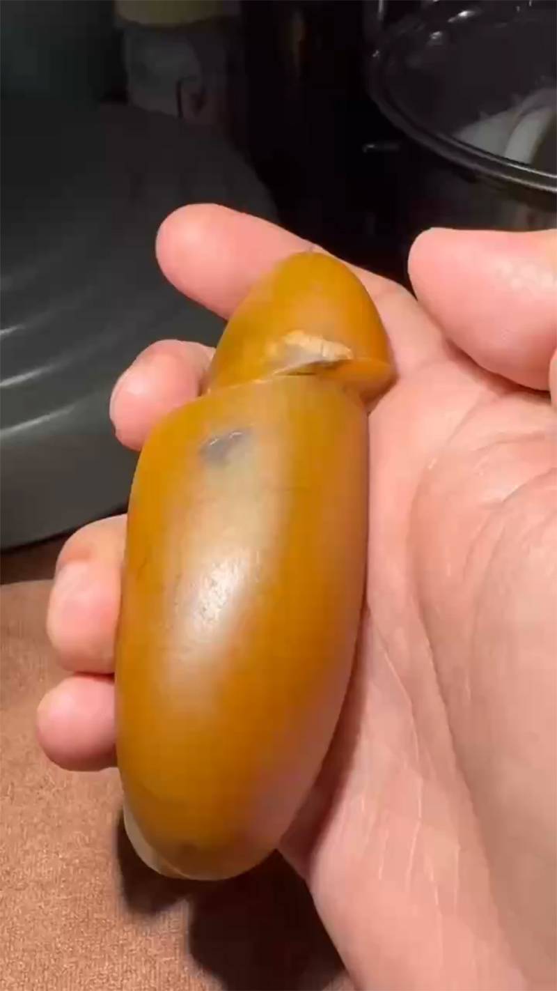 三块黄玉，三种结局……