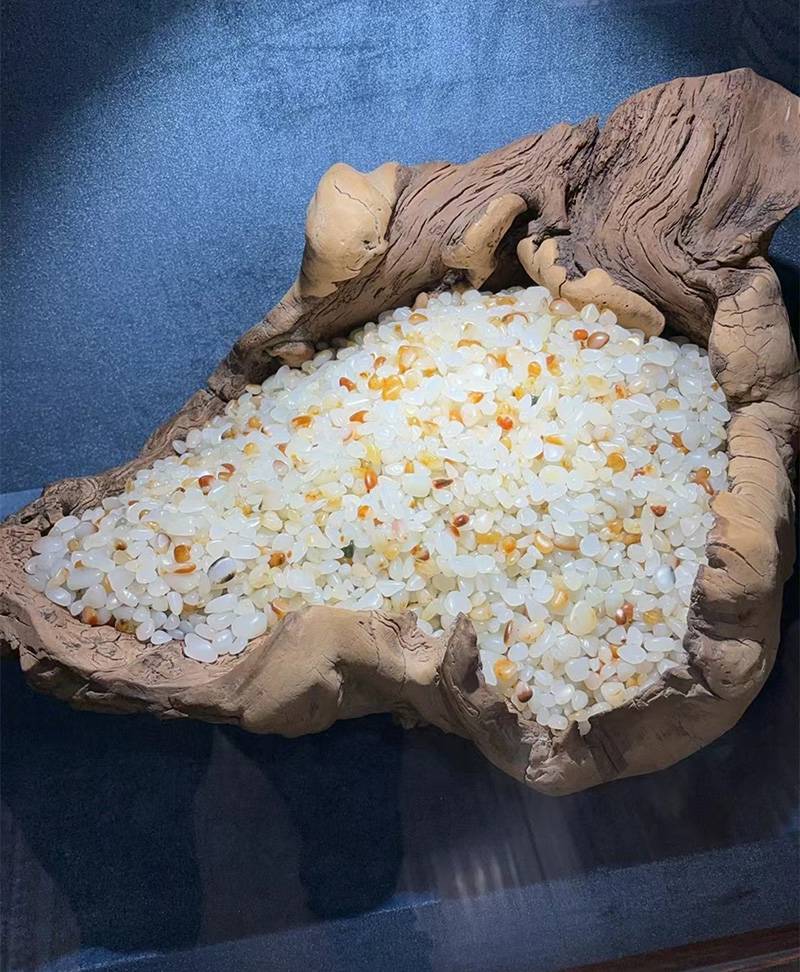 你与这位玉友，差两万颗籽料的距离！