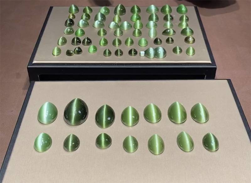 和田玉 【碧玉】 冰底種 猫眼 貔貅 【国家鑑定機関認可済】 和田玉貓眼碧玉附收藏證書【貔貅】 | 玉石與A貨翡翠特選- 石至名歸