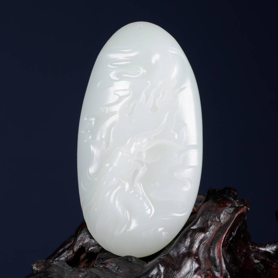 成交112万！藏玉直播×中国工艺美术大师杨曦专场精品拍落槌和田玉鉴定