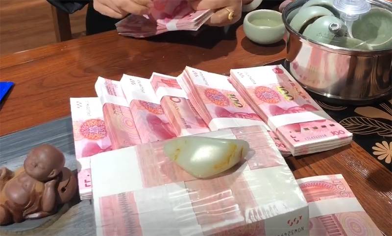 用这么多现金，换这样一块籽料，值吗？