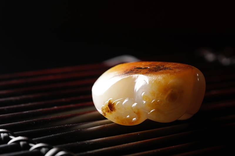 有钱人都玩什么样的和田玉？颠覆我们的认知！