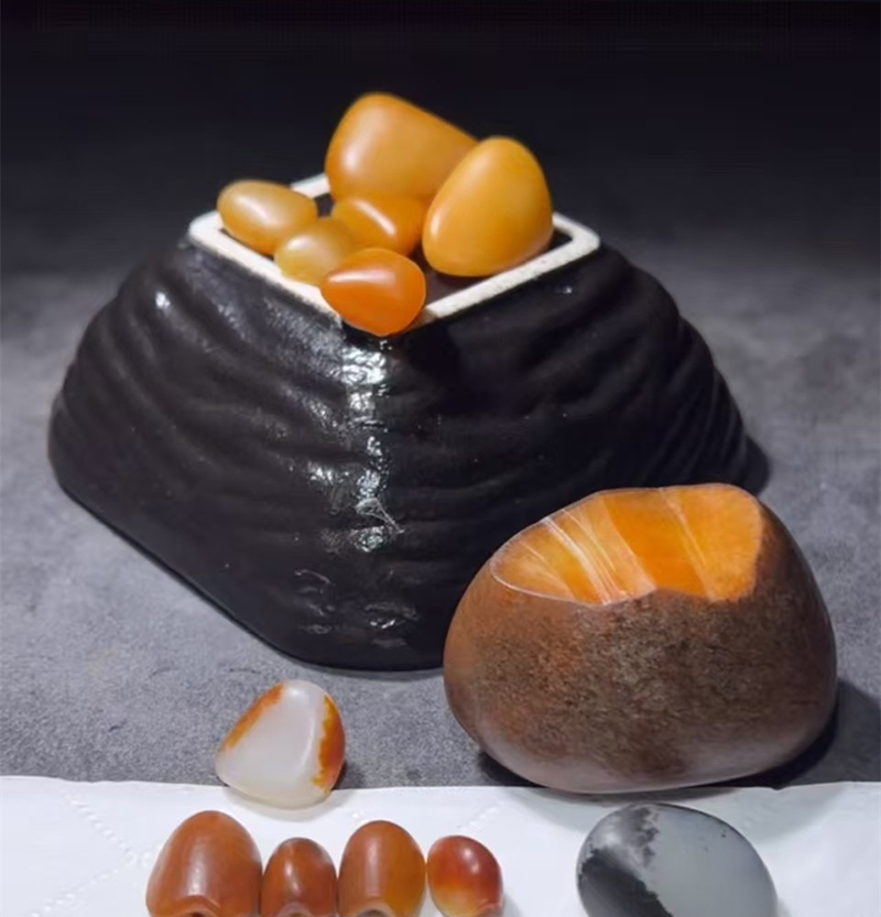 这么黄！传奇的黄玉是长这样吗？