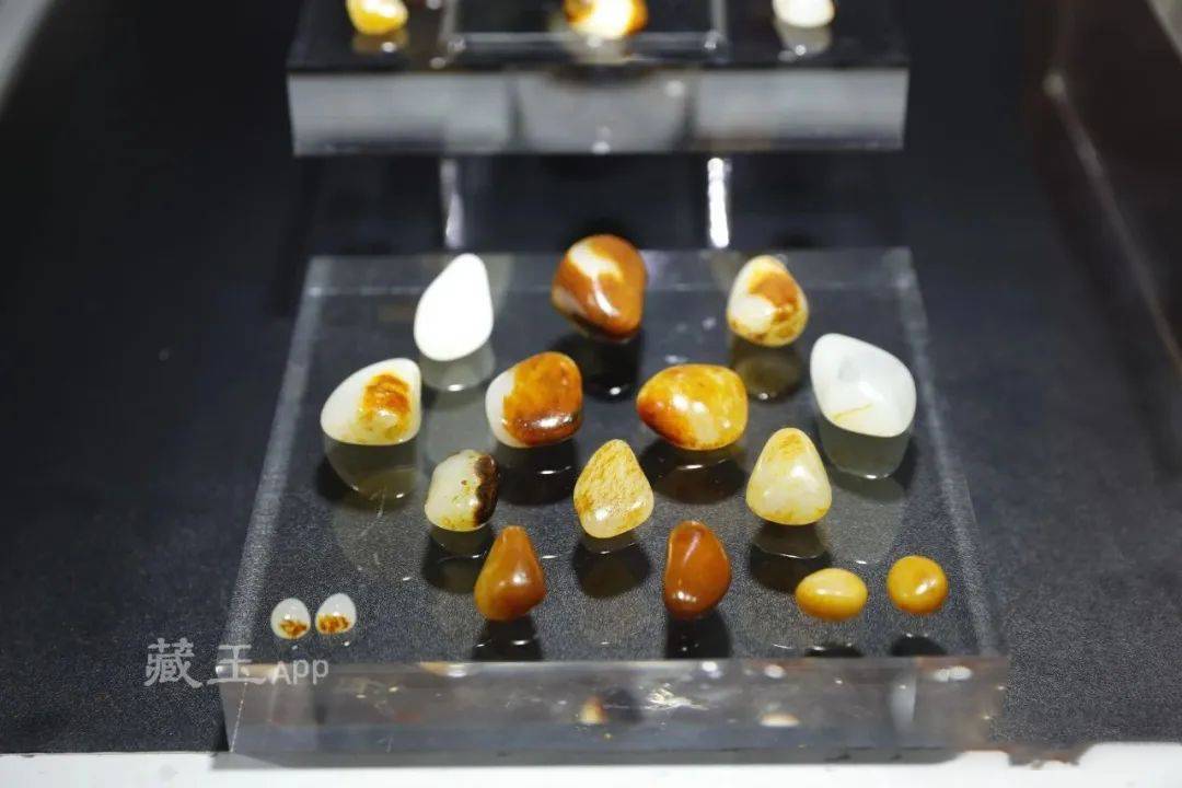涨疯了的小籽原石，已经到了五万一克的天价！