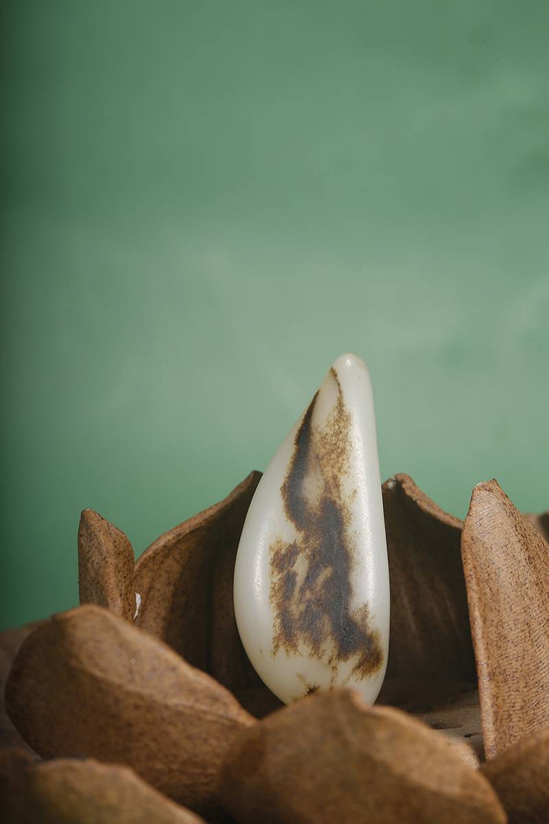 收藏的风度丨你以为盘玉是炫富？其实是在筛人！