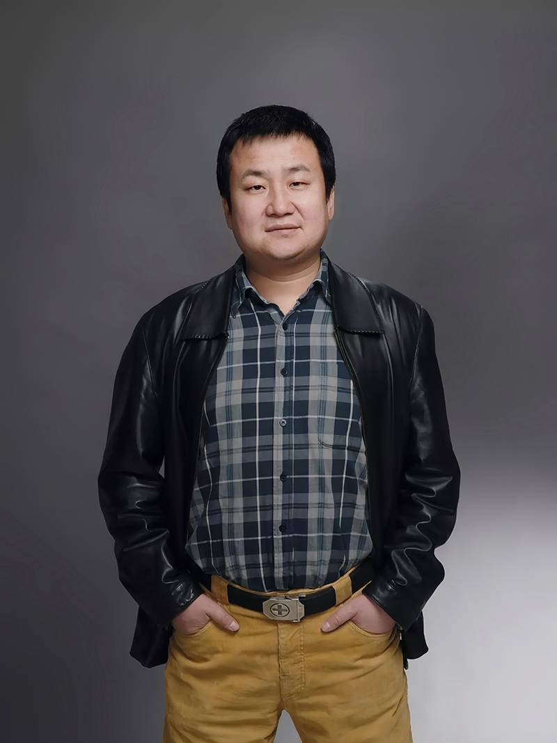 玉雕英雄榜丨好玉慎雕樊军民：玉躺千年，等的就是懂它的