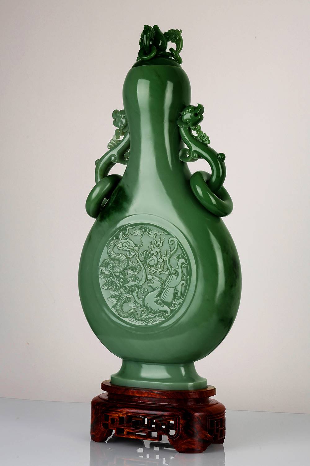 中国　玉石彫刻　神獣　玉器　玉壁　玉飾　玉珮　M　R5555 Amazon.co.jp: 中国古美術玉石彫刻骨董品高古玉古玉玉石置物中国