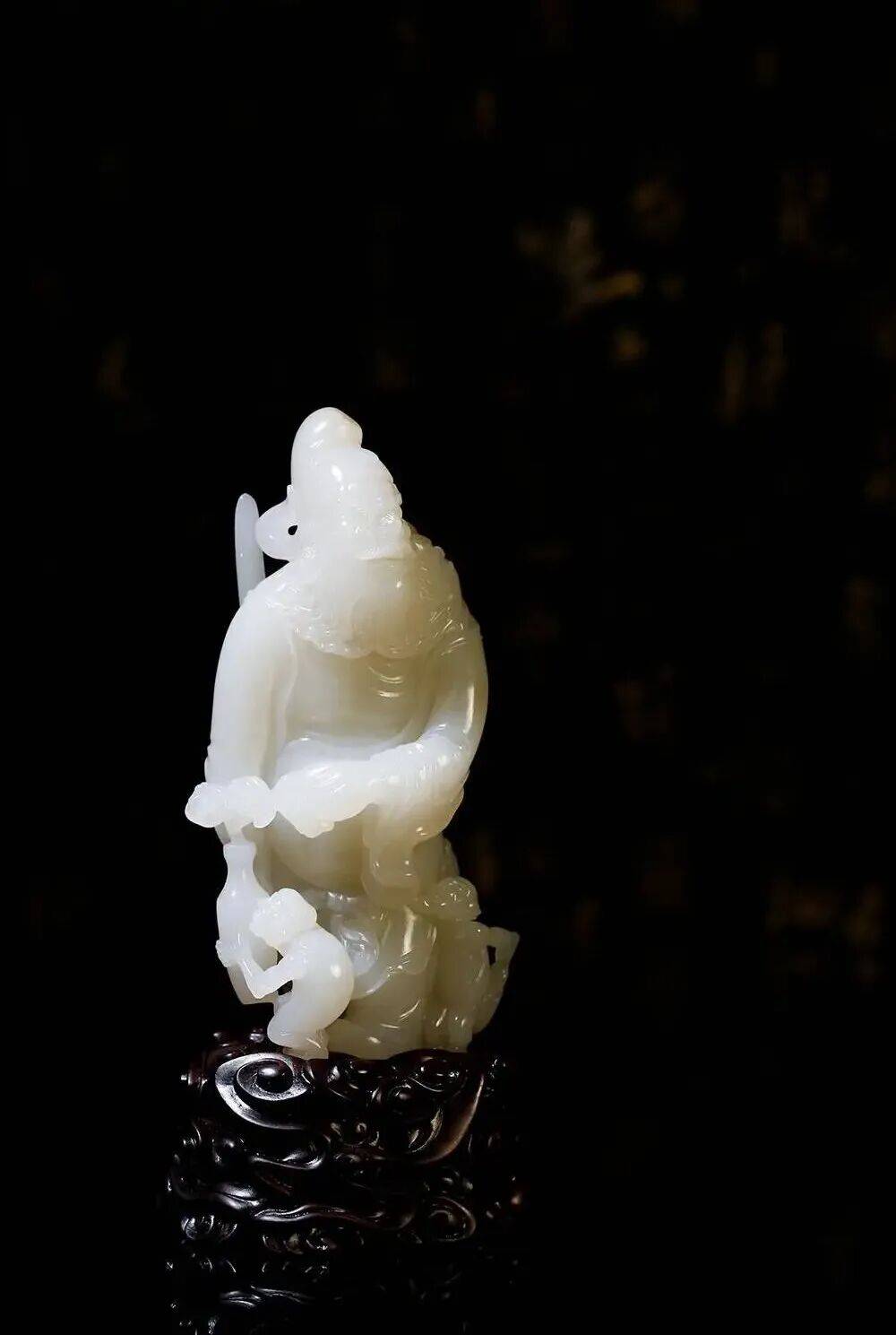 收藏的风度丨收藏的最高境界，是人与物的相知相守