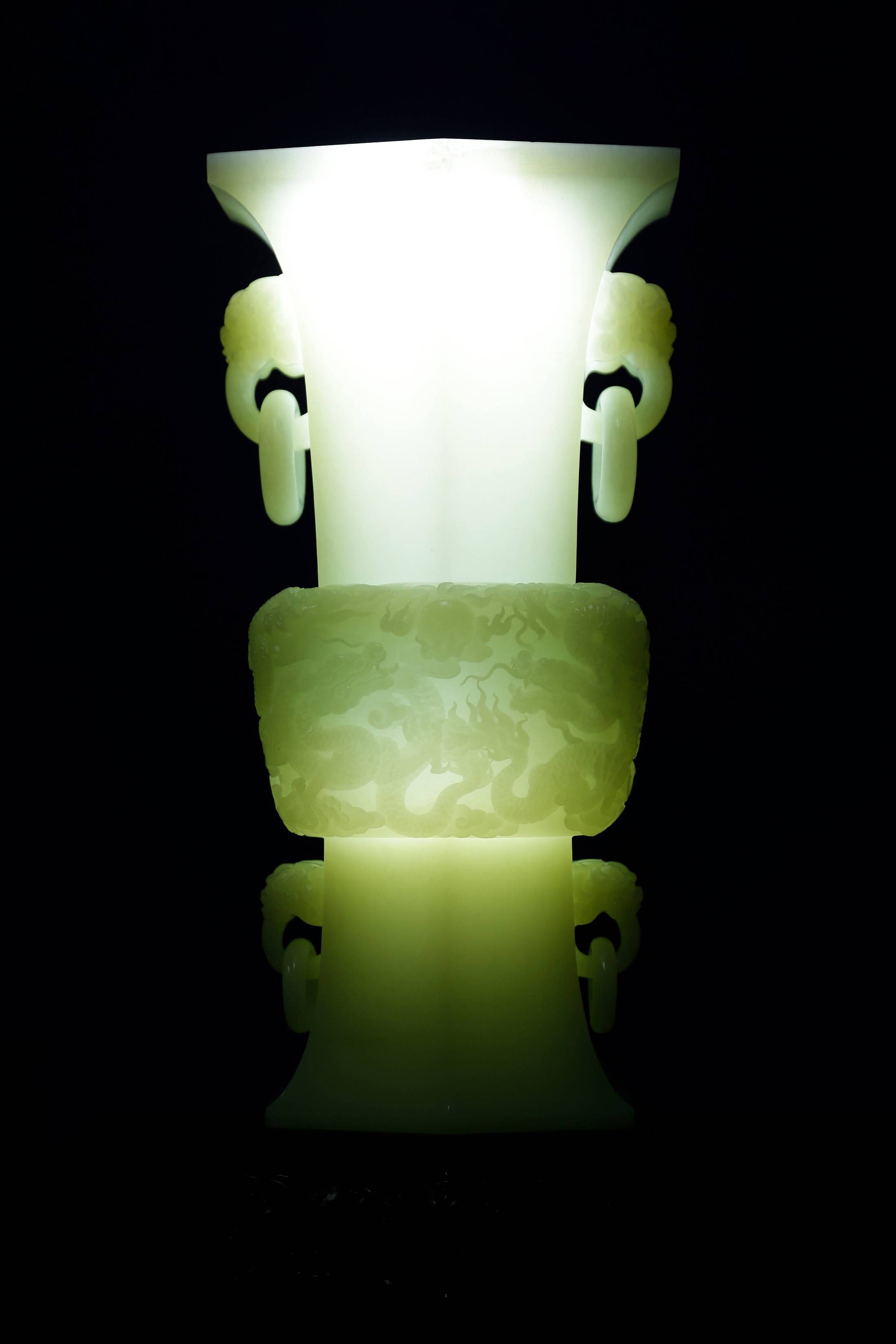 结缘赏丨藏玉标王《九龙花觚》和田玉鉴定保养知识大全-藏玉网- 藏玉