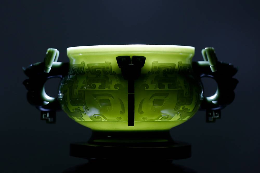 结缘赏丨藏玉标王《青铜化玉·西周簋》和田玉鉴定保养知识大全-藏玉网