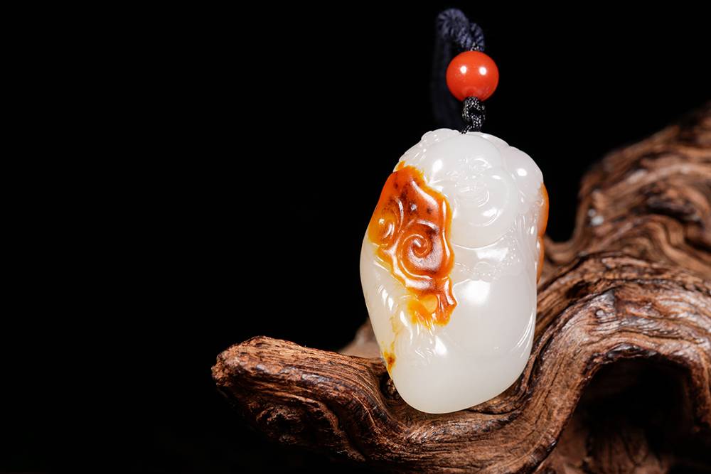 【扯经】玉雕的减法：留白不是偷懒，写意更显温情