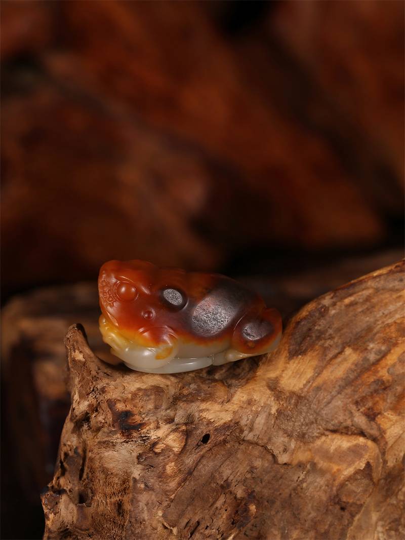 和田玉收藏潜规则丨一镯二牌三把四挂