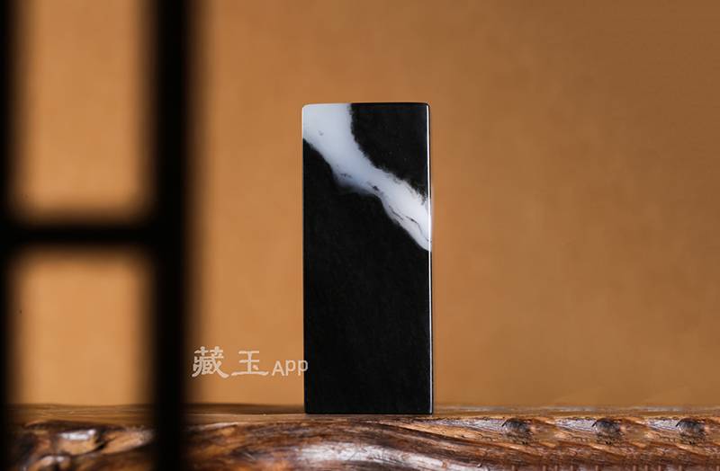 注意，这样的青花料千万别便宜卖！