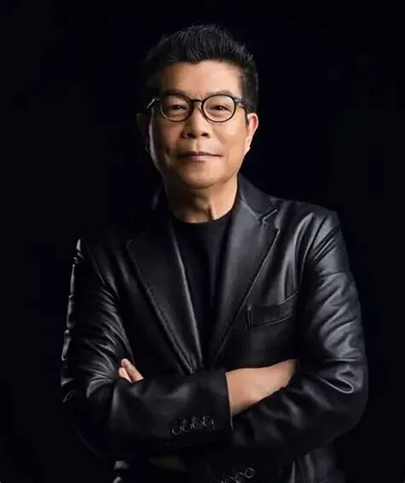 收藏亦人生 | 被限消的王中军：潮水褪去退去，一地鸡毛