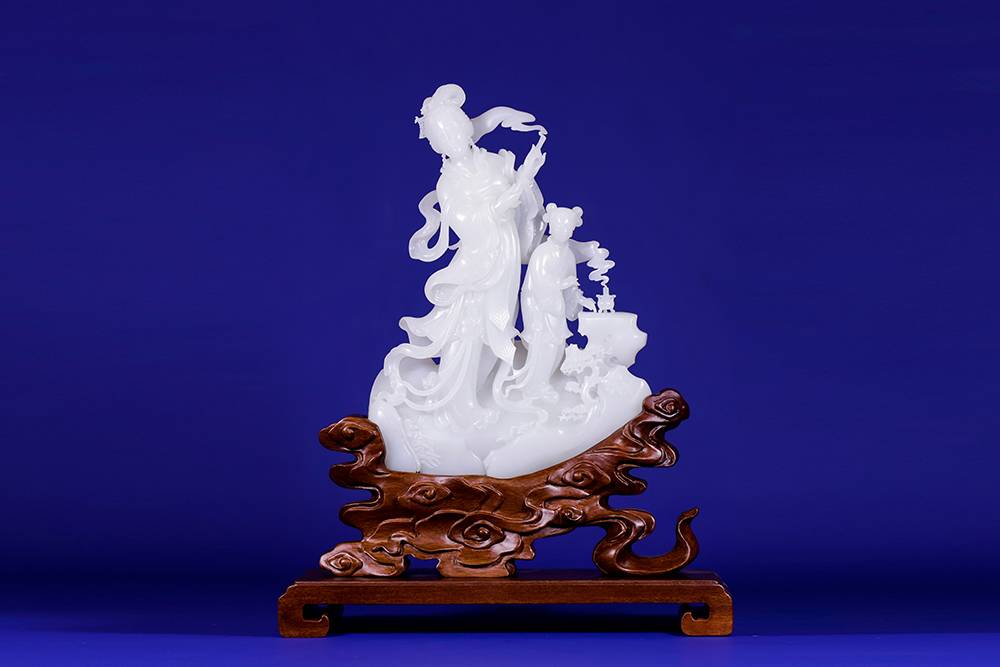 藏玉拍卖直播X省工艺美术大师郭忠广专场以总成交92万收槌