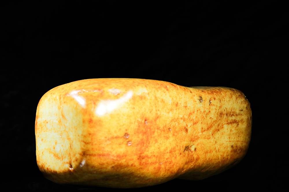 战报丨藏玉拍卖×2026新春原石大拍以超700万总成交额收官	