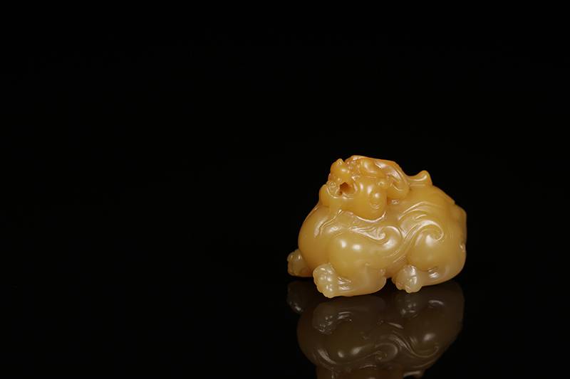 喜欢玩玉石的人，已经被踢出这些朋友圈！