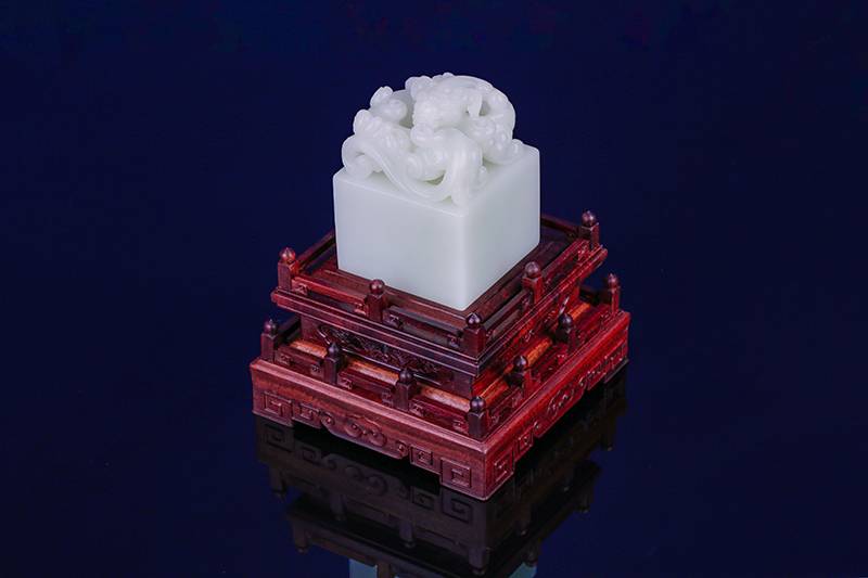 结缘赏丨藏玉标王《四方龙钮印》