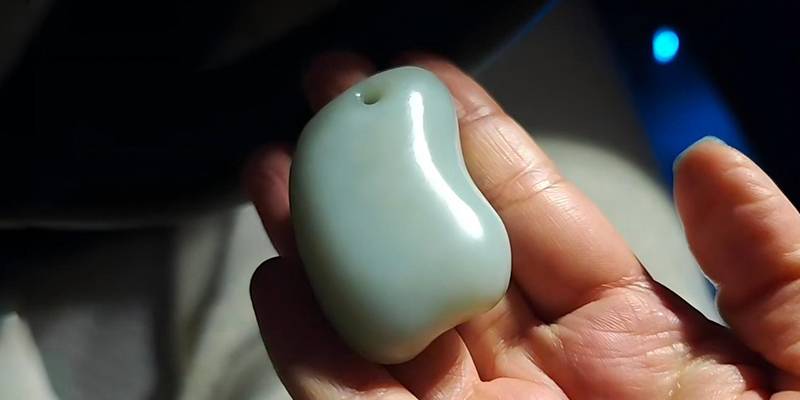 蓝调和田玉走红，意外捧红了这种冷门山料！