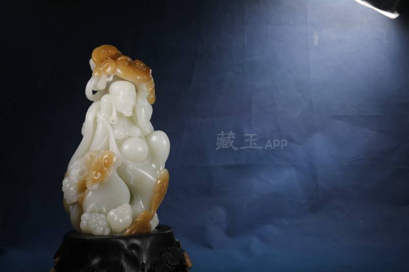 玉雕中人物题材最贵，到底该如何欣赏？