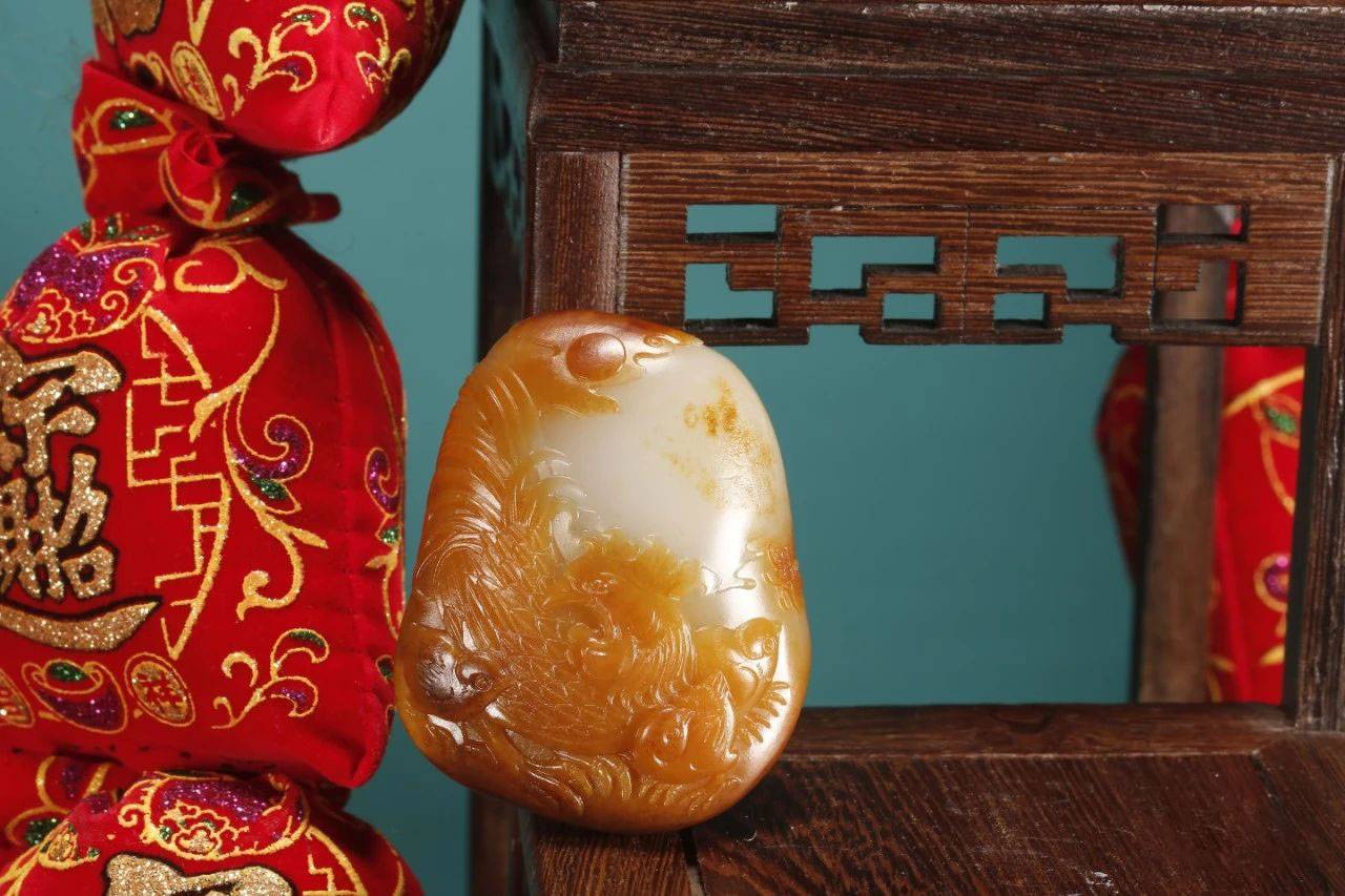 有钱有品位的富豪如何玩和田玉？总算开眼界了