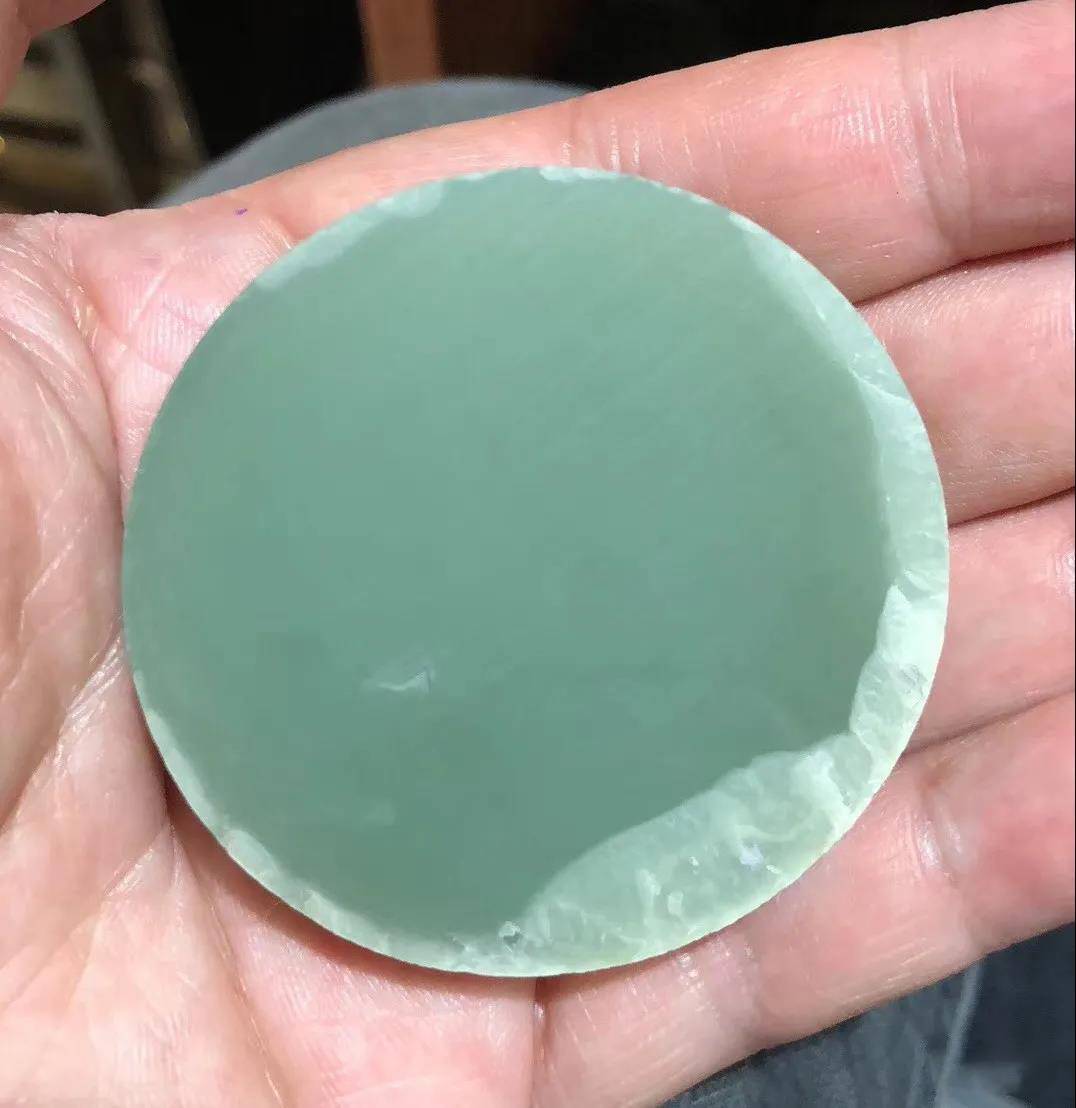 和田玉百科42鸭蛋青的加强版粉青