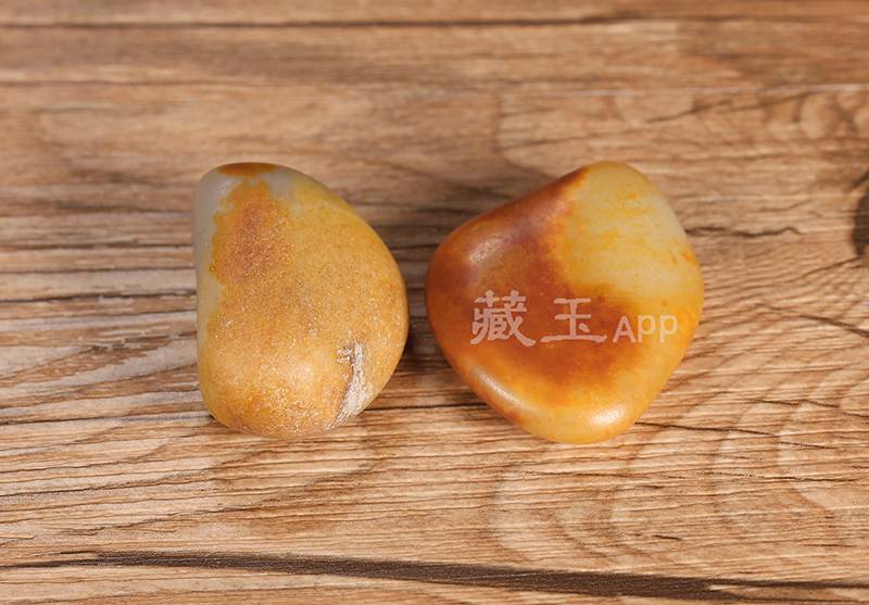 一文告诉你和田玉里的返碱到底是什么？建议收藏！