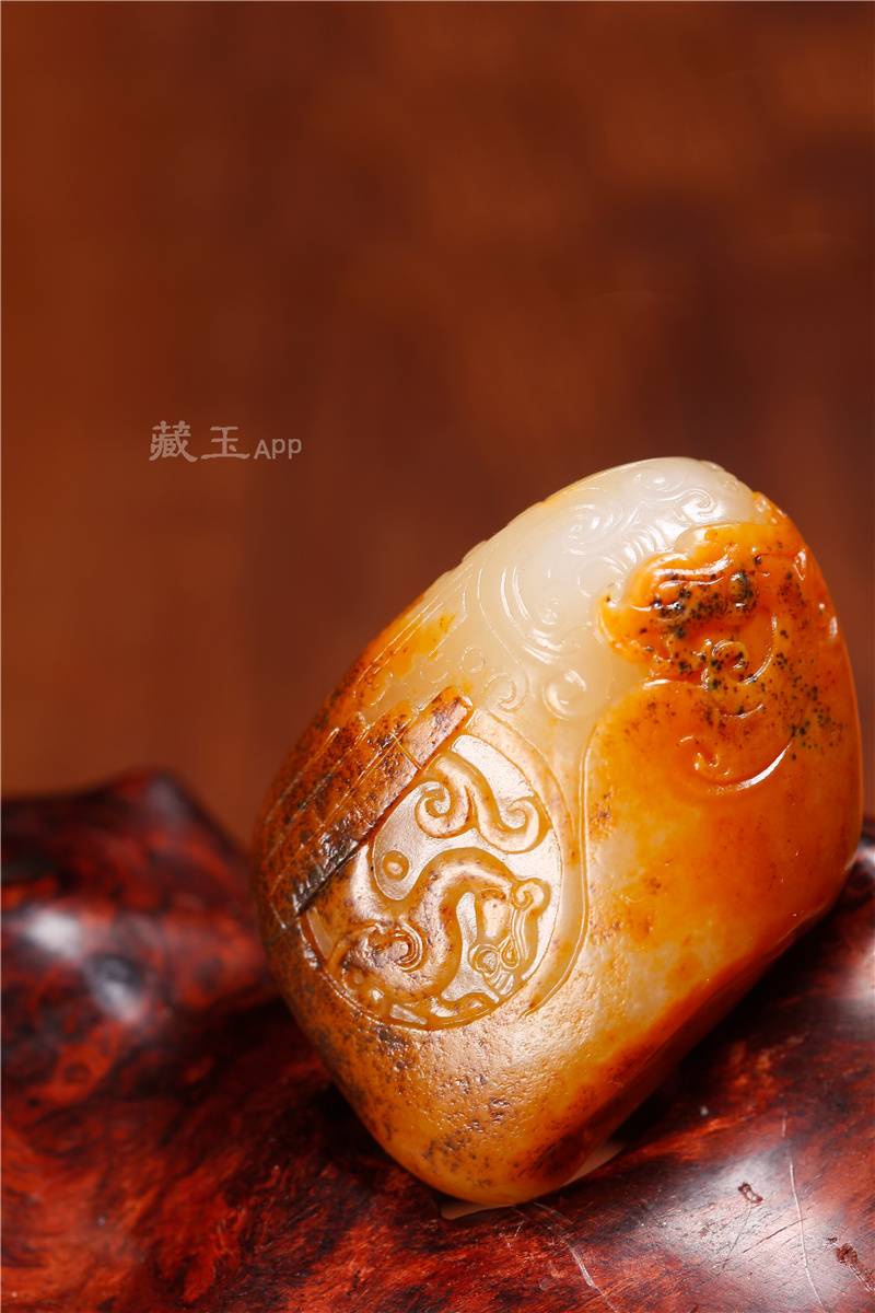 鑑別書 和田白玉 虎 虎の彫刻 虎像 干支 寅年 佩玉 根付 牌子