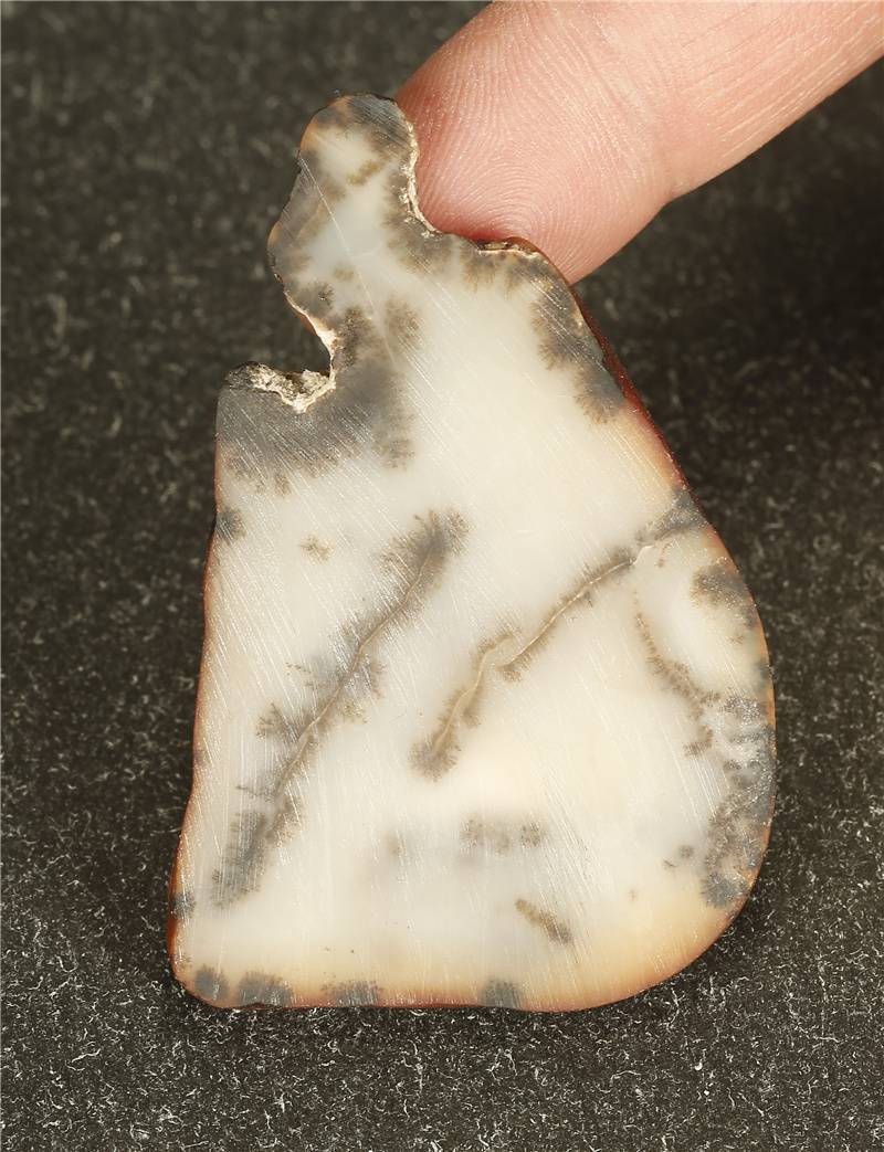 和田玉"水草沁"全面科普,籽料的"身份证"到底怎么看和田玉鉴定保养