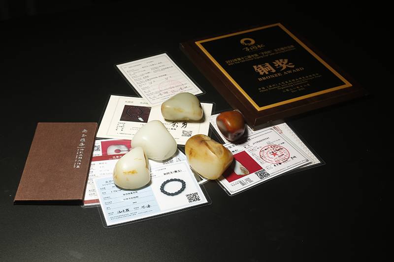 5张证书500万！证书下的和田玉市场……和田玉鉴定保养知识大全-藏