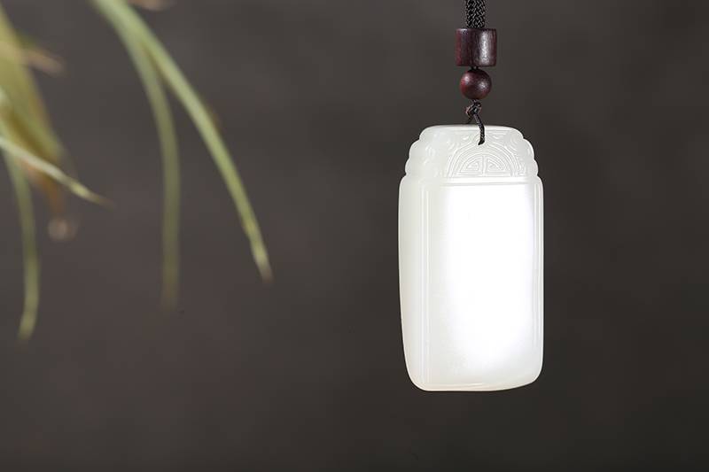 高工费、假大师满天飞?这些极简的和田玉成品更具收藏价值